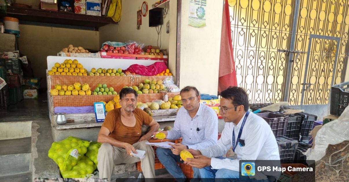 कृत्रिम रूप से पकाए गए फलों के विरुद्ध चिकित्सा विभाग सिरोही का अभियान जारी